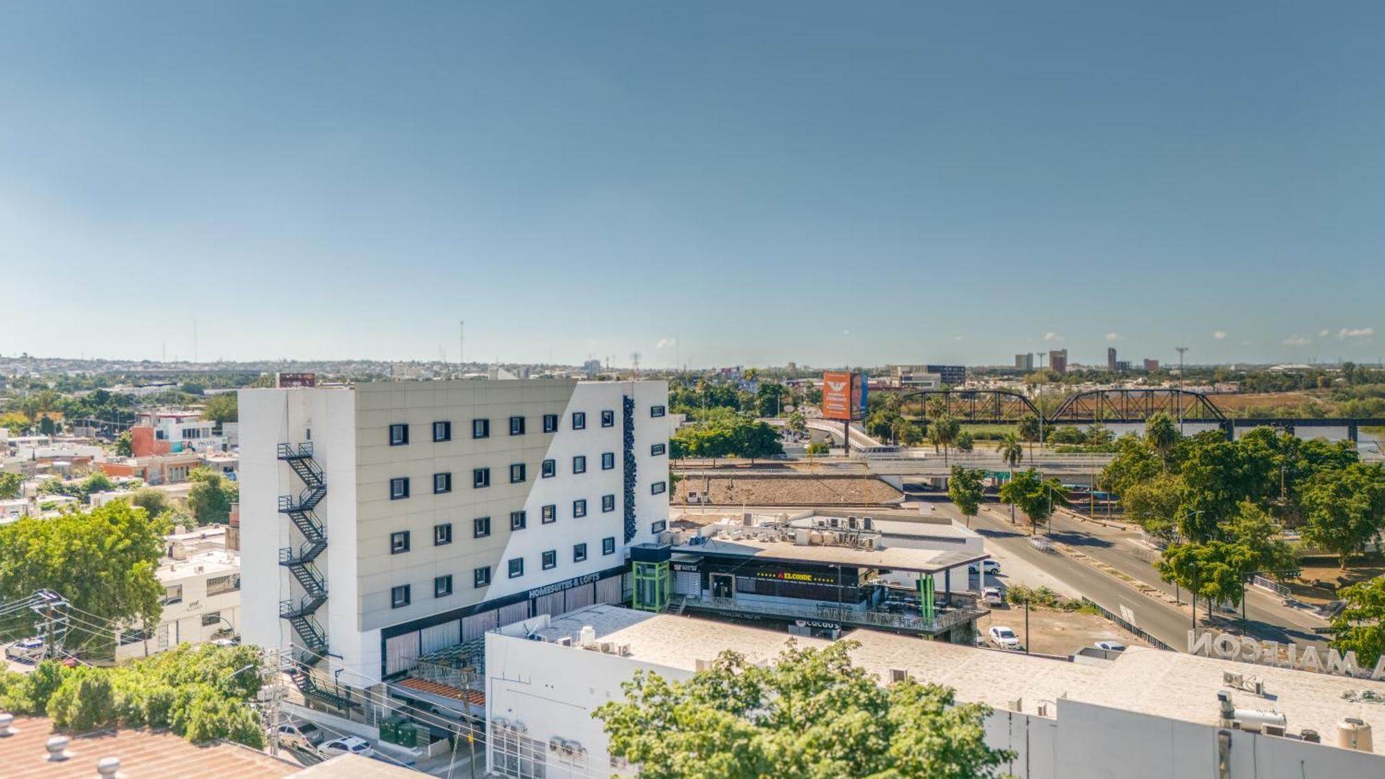 Homesuites Malecon 쿨리아칸 외부 사진