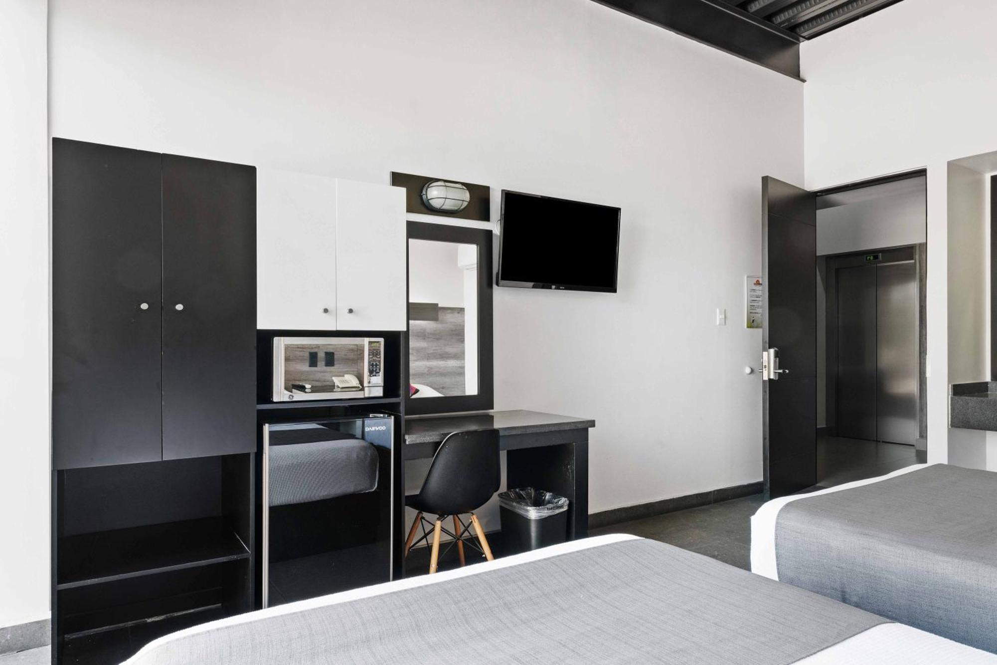 Homesuites Malecon 쿨리아칸 외부 사진